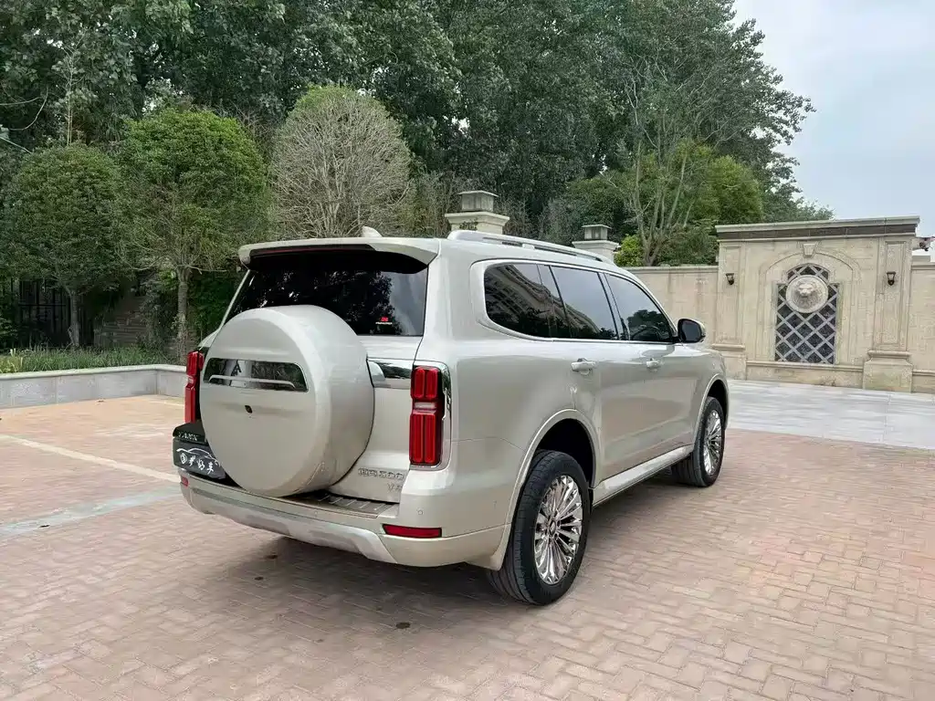 Tank 500 3.0 T Business Realm 5-seat