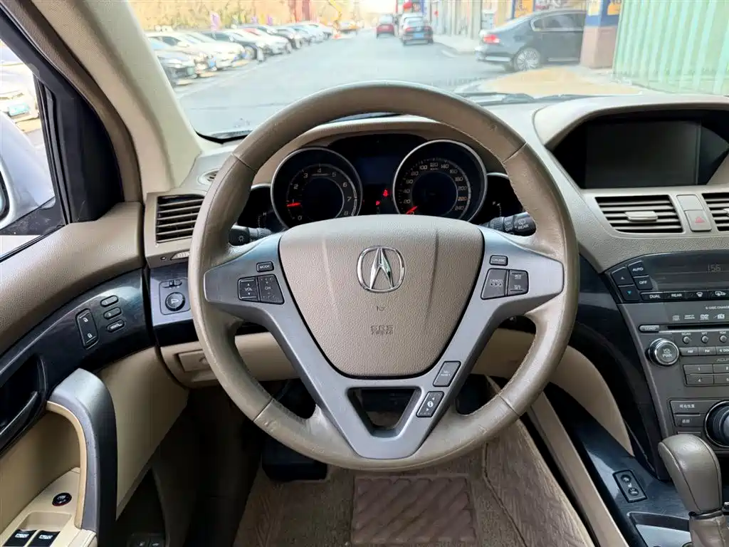 Acura MDX 3.7