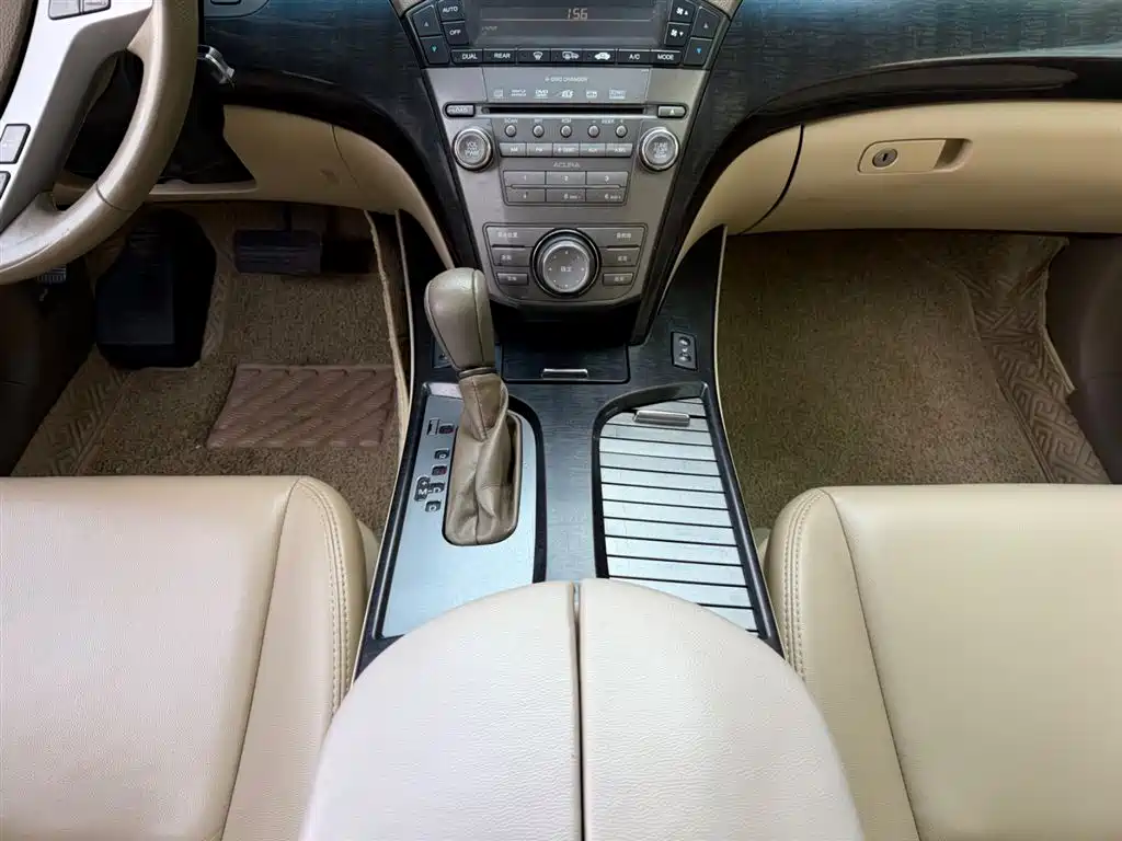Acura MDX 3.7