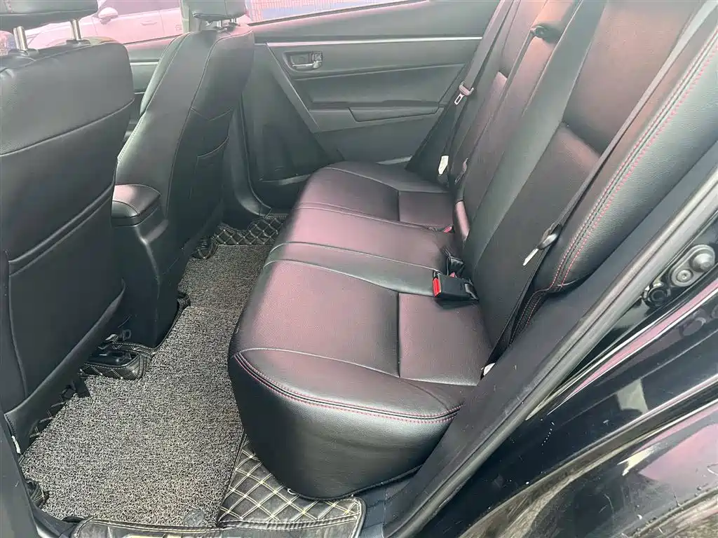 Levin Facelift 185 T CVT Leading CN-V