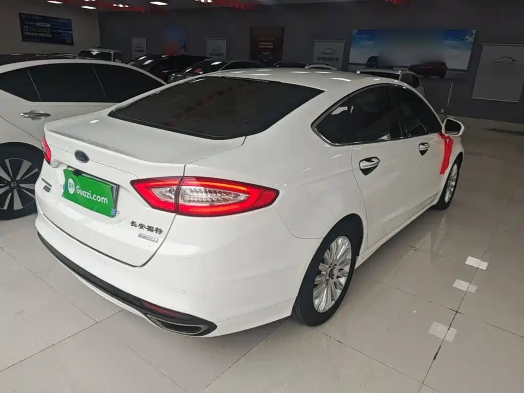 Mondeo 2.0 L GTDi200 Fashion