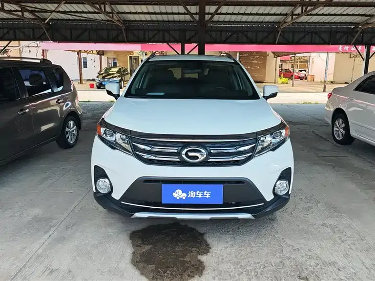 GAC Trumpchi GS3 235 T Auto Elite