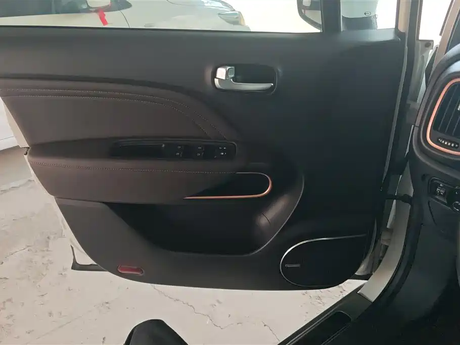 GAC Trumpchi GS3 235 T Auto Elite
