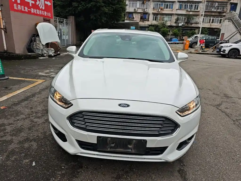 Mondeo 2.0 L GTDi200 Fashion