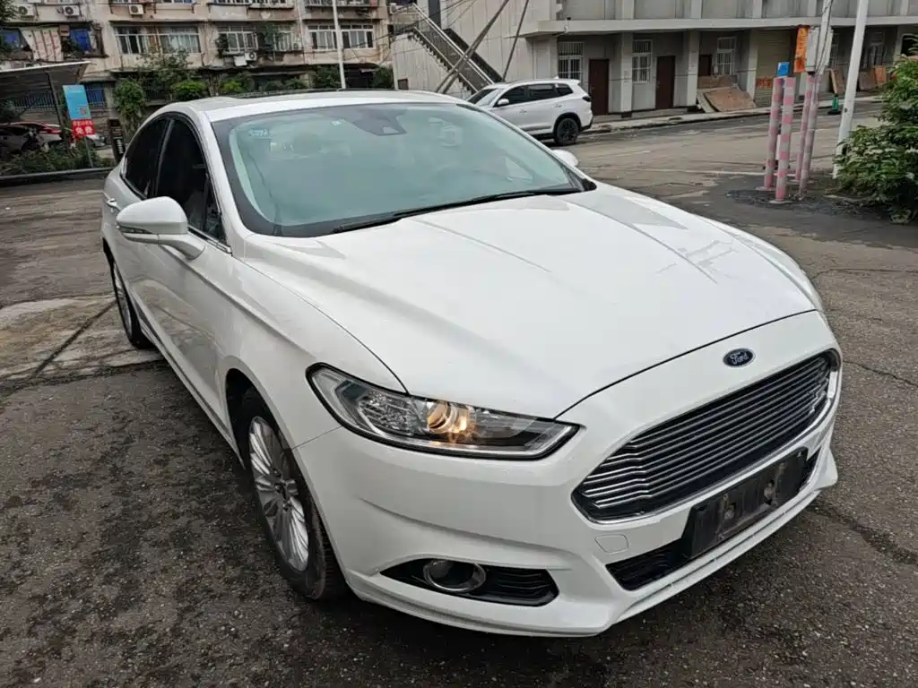 Mondeo 2.0 L GTDi200 Fashion