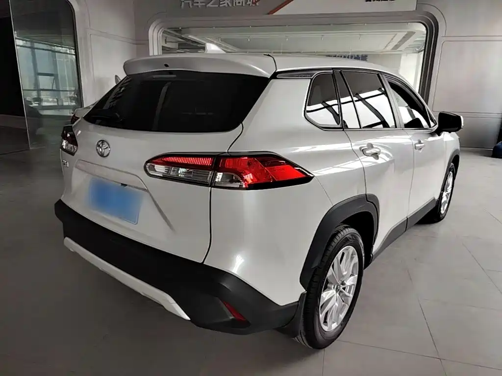 Corolla Cross 2.0 L Pioneer
