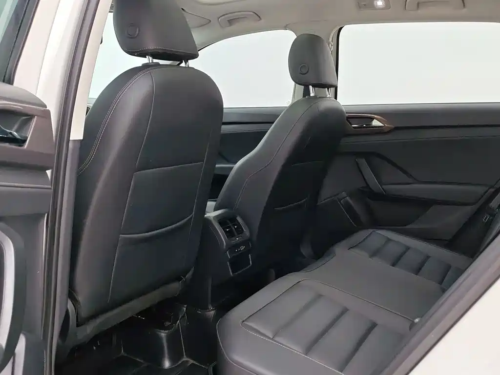 Tharu 280 TSI 2 WD Comfort
