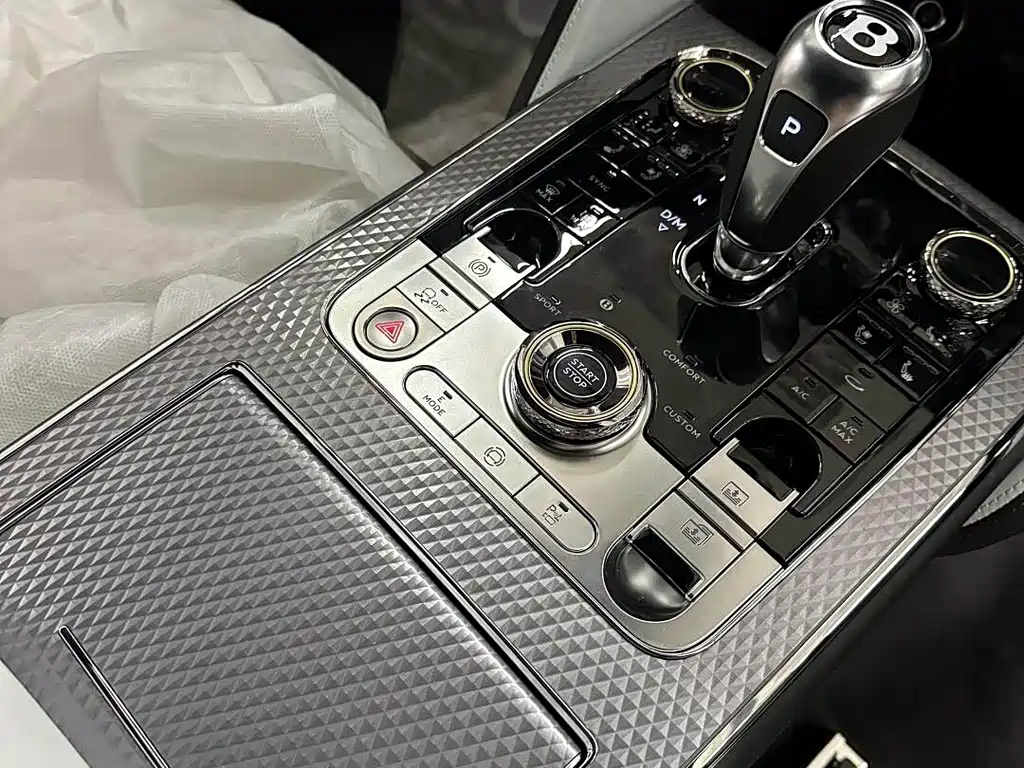 Flying Spur PHEV 4.0 T V8 Mulliner
