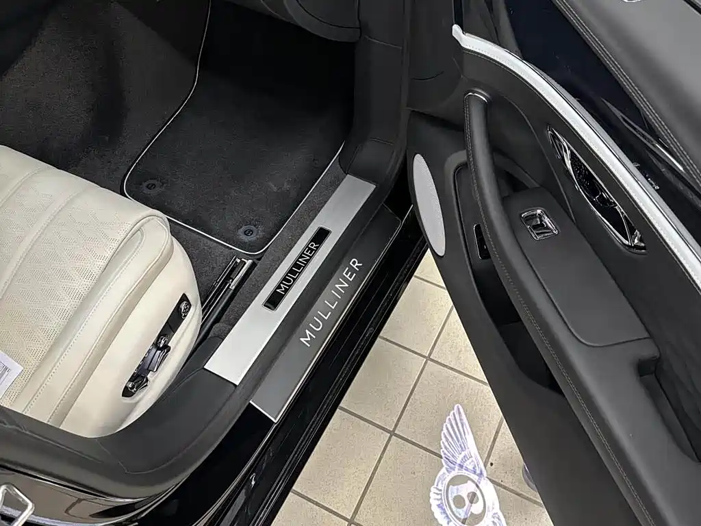 Flying Spur PHEV 4.0 T V8 Mulliner
