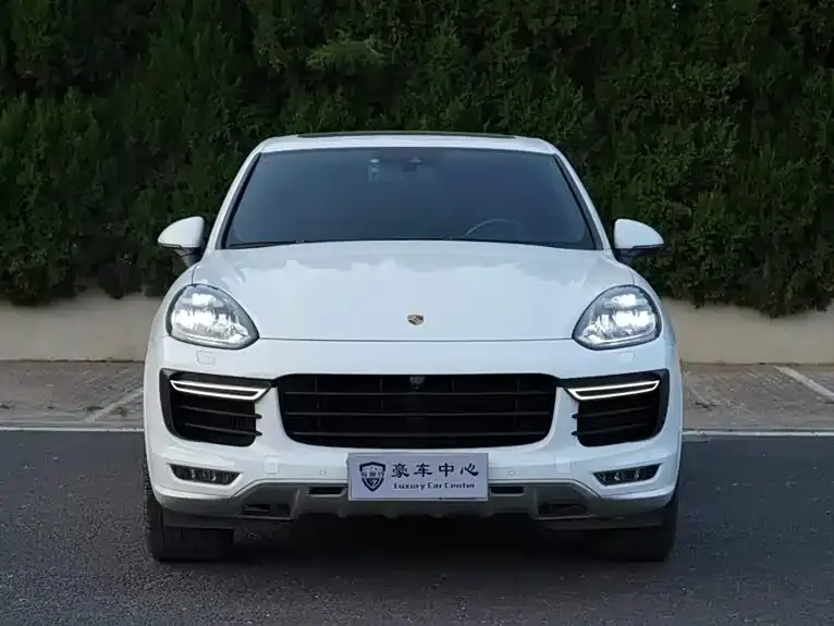 Porsche Cayenne Cayenne GTS 3.6 T