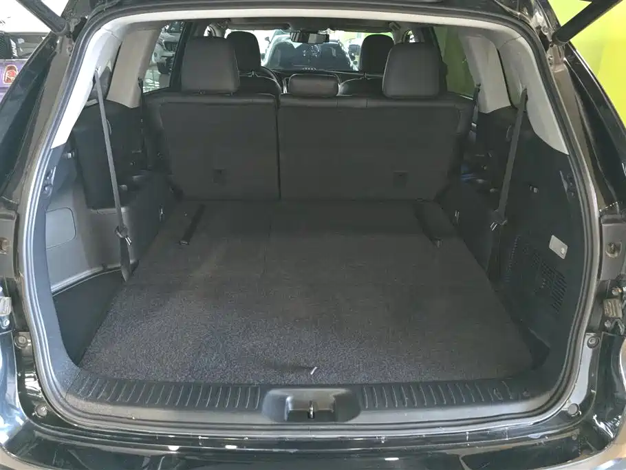 Highlander 2.0 T 4 WD Supreme 7-seat CN-VI
