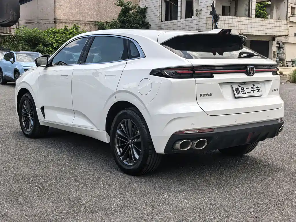 Changan UNI-K 长安UNI-K 2024款 2.0 T 两驱旅行升级版
