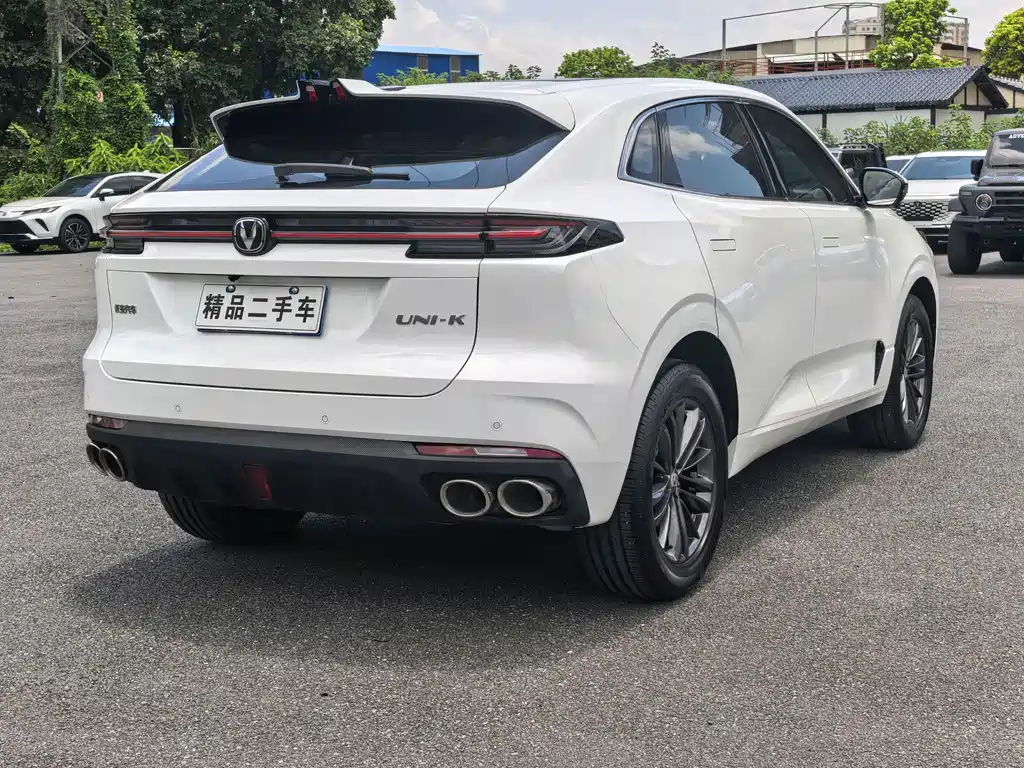 Changan UNI-K 长安UNI-K 2024款 2.0 T 两驱旅行升级版