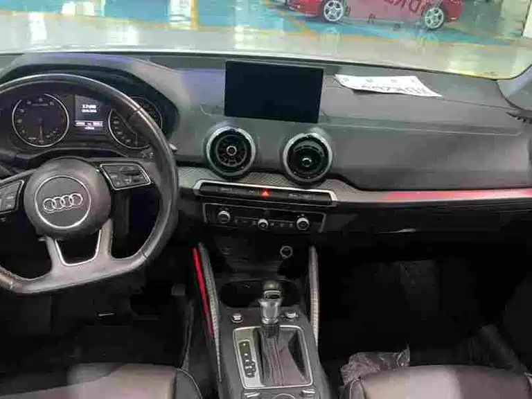 Audi Q2 L 35 TFSI Fashion Dynamic