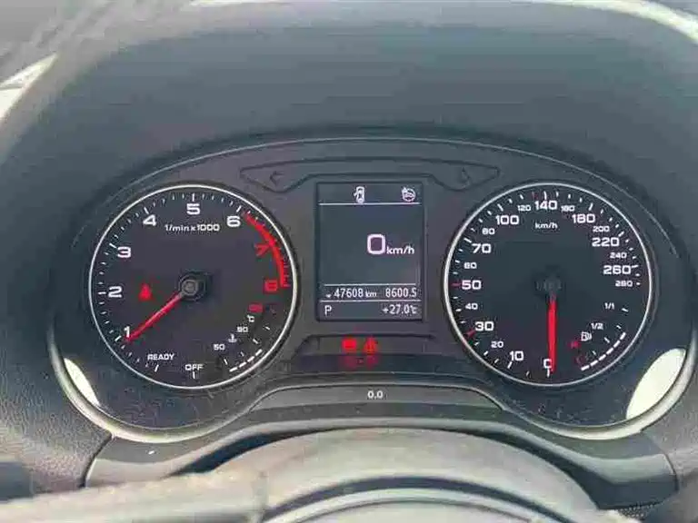 Audi Q2 L 35 TFSI Fashion Dynamic