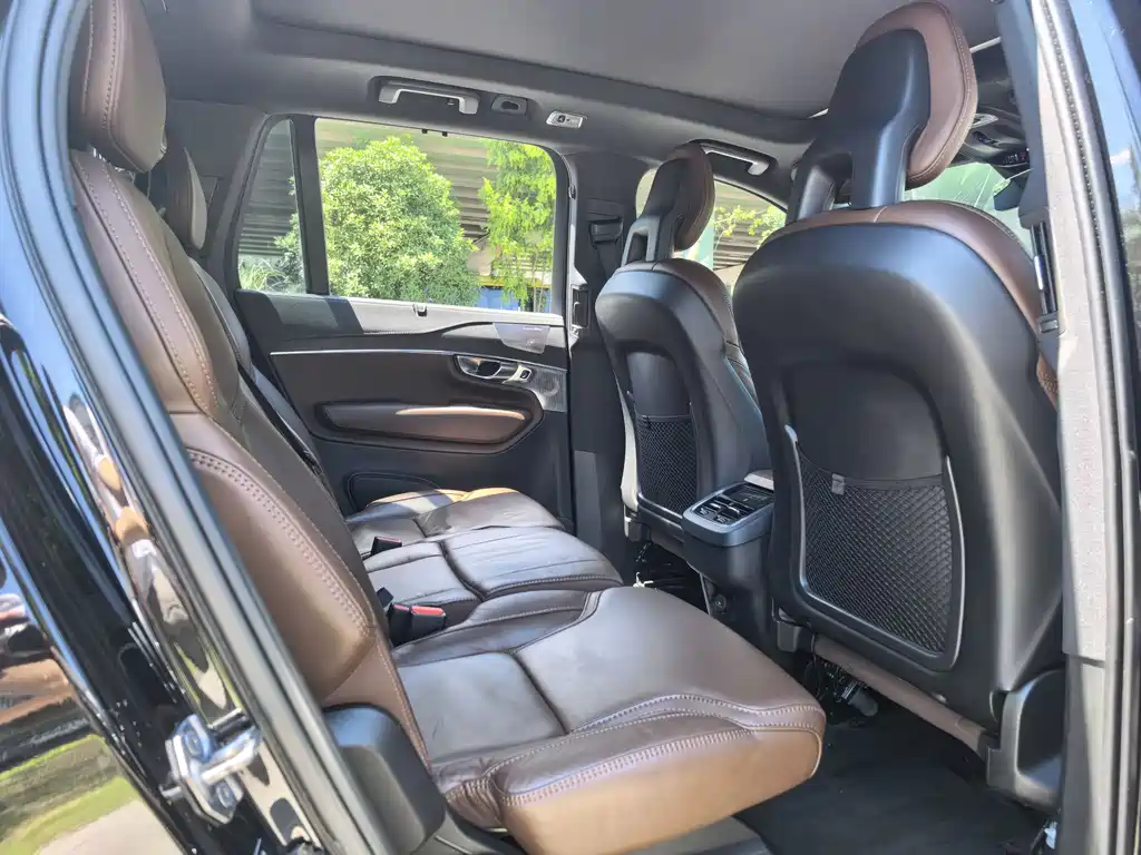 Volvo XC90 B6 Smart Grace Luxury 7-seat