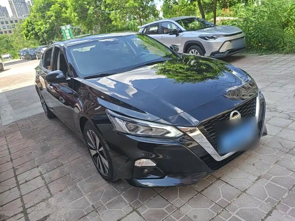 Teana 2.0 L XL Comfort
