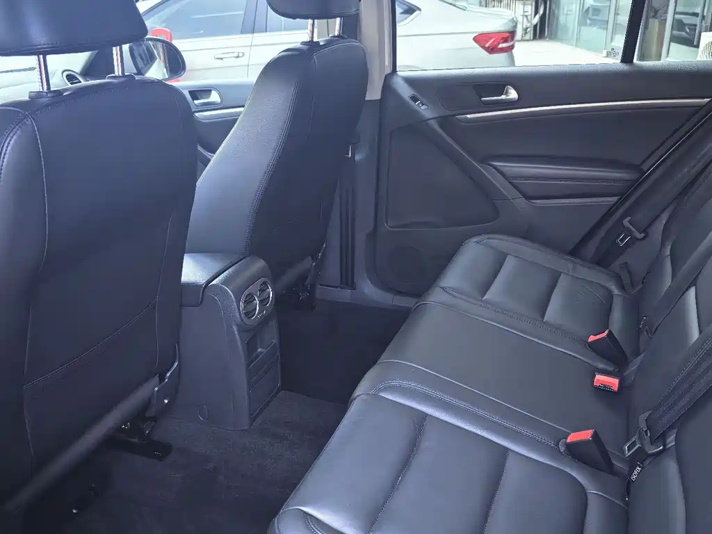 Tiguan 1.8 TSI Auto 2 WD Comfort