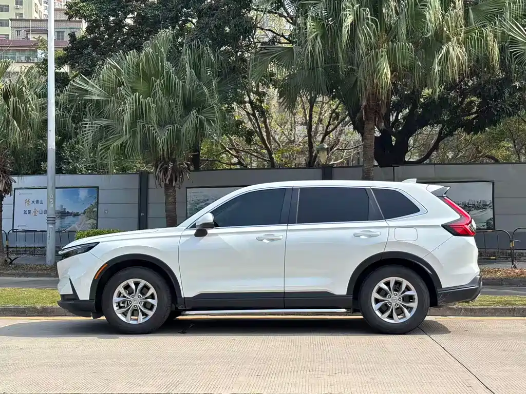 Honda CR-V 240 TURBO 2 WD Sharp Style 5-seat
