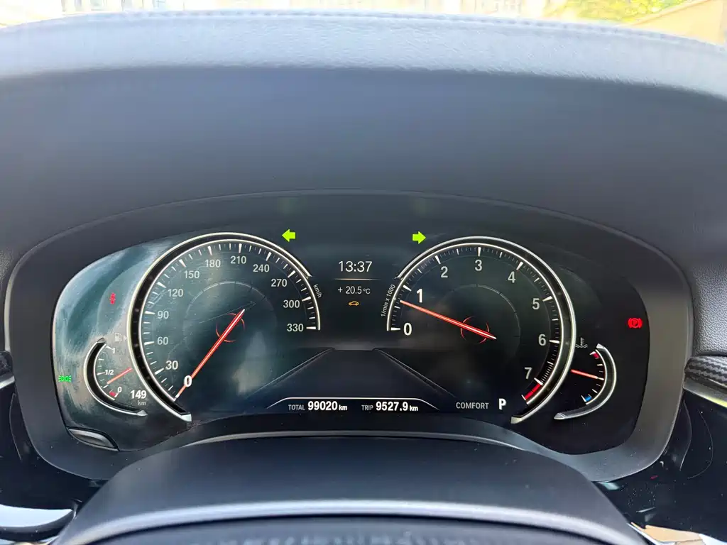 BMW 6 Series GT 640 i xDrive M Sport Package