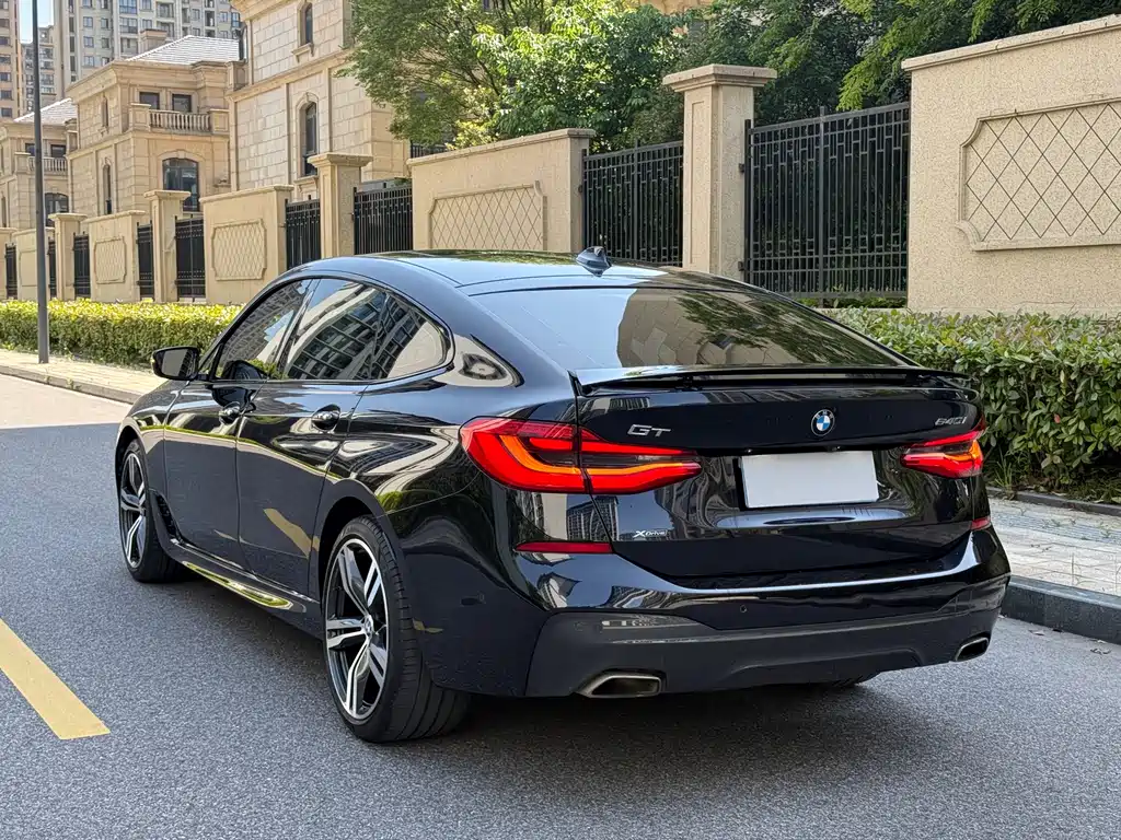 BMW 6 Series GT 640 i xDrive M Sport Package