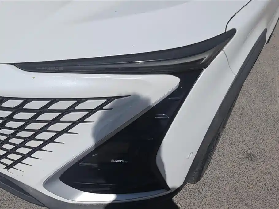 Changan UNI-T 1.5 T Flagship