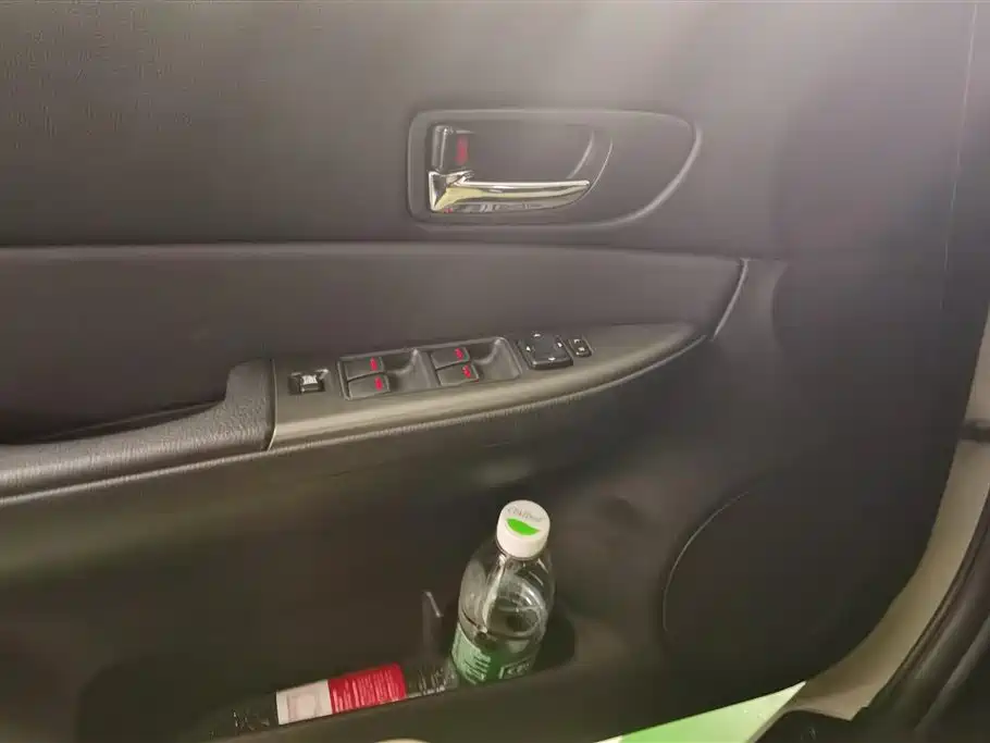 Mazda 6 2.0 L Auto Fashion