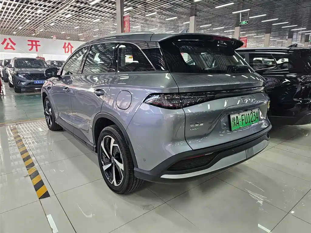 Seal 05 DM-i DM-i Smart Drive 115 KM Flagship