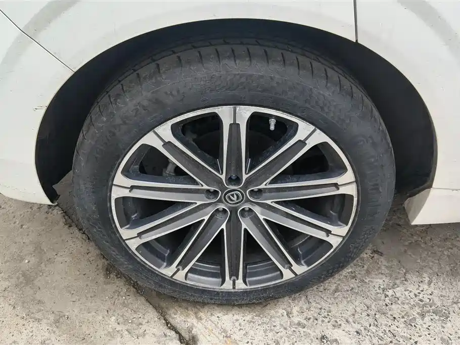 Changan UNI-K 2.0 T Distinguished