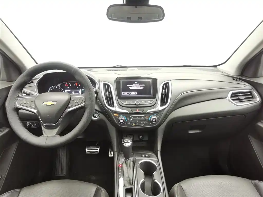 Equinox 探界者 2017款 RS 550 T 自动四驱捍界版