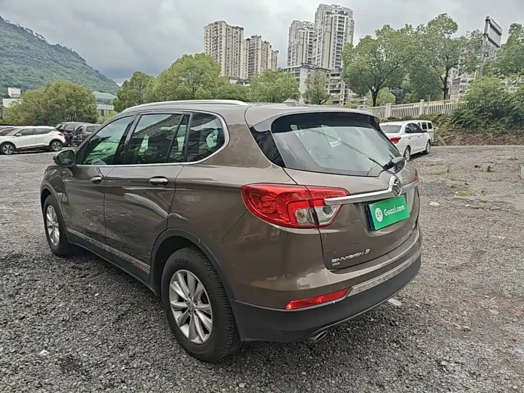 Envision Plus 28 T 4 WD Luxury