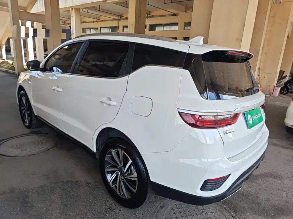Vision X6 1.4 T CVT Distinguished