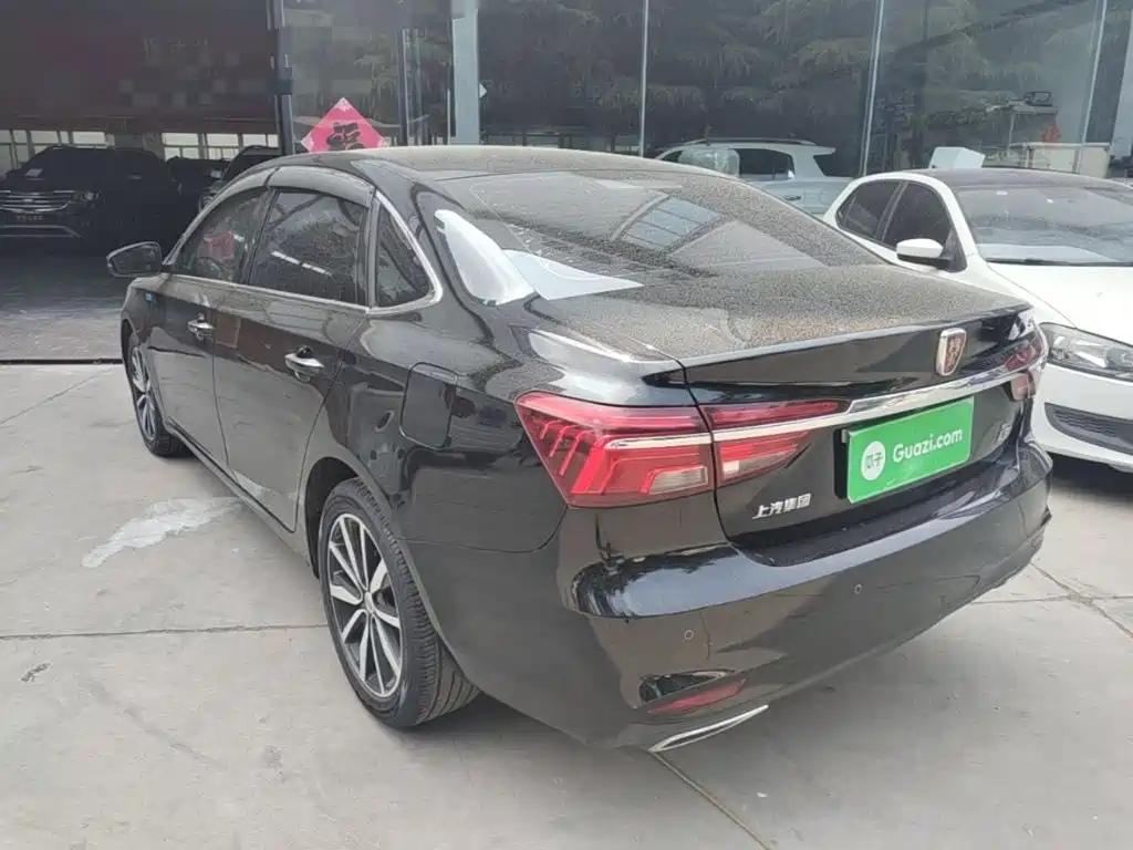 Roewe i6 Classic 20 T Auto Flagship