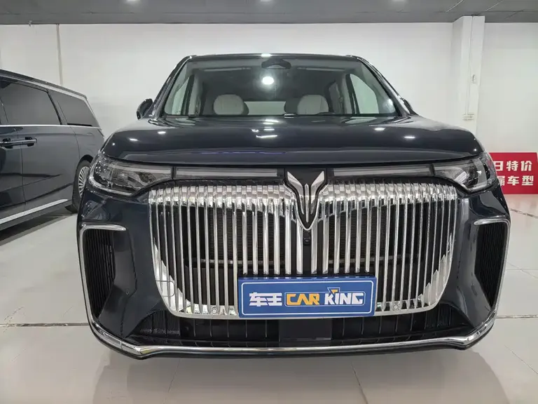 Voyah Dreamer PHEV 4 WD Flagship Kunpeng