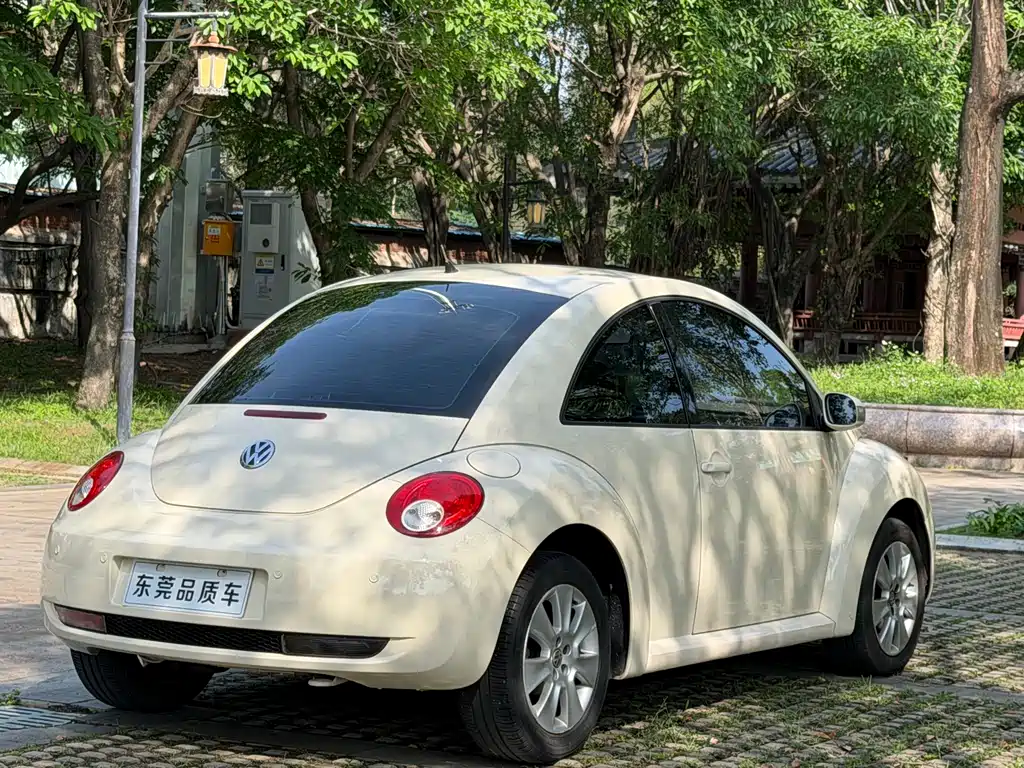 Beetle 1.6 AT