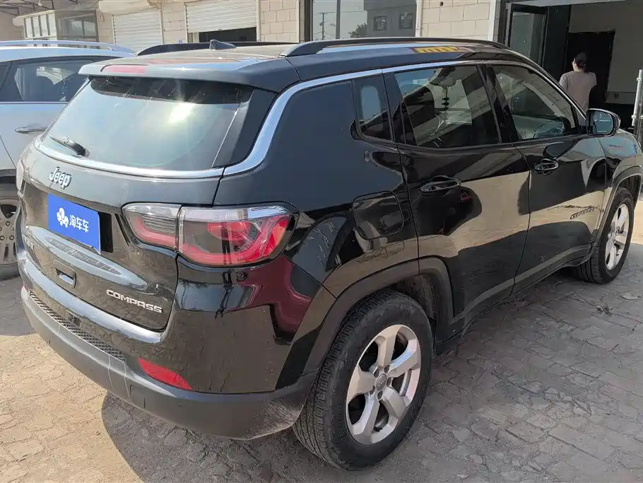Compass 220 T Auto Elite