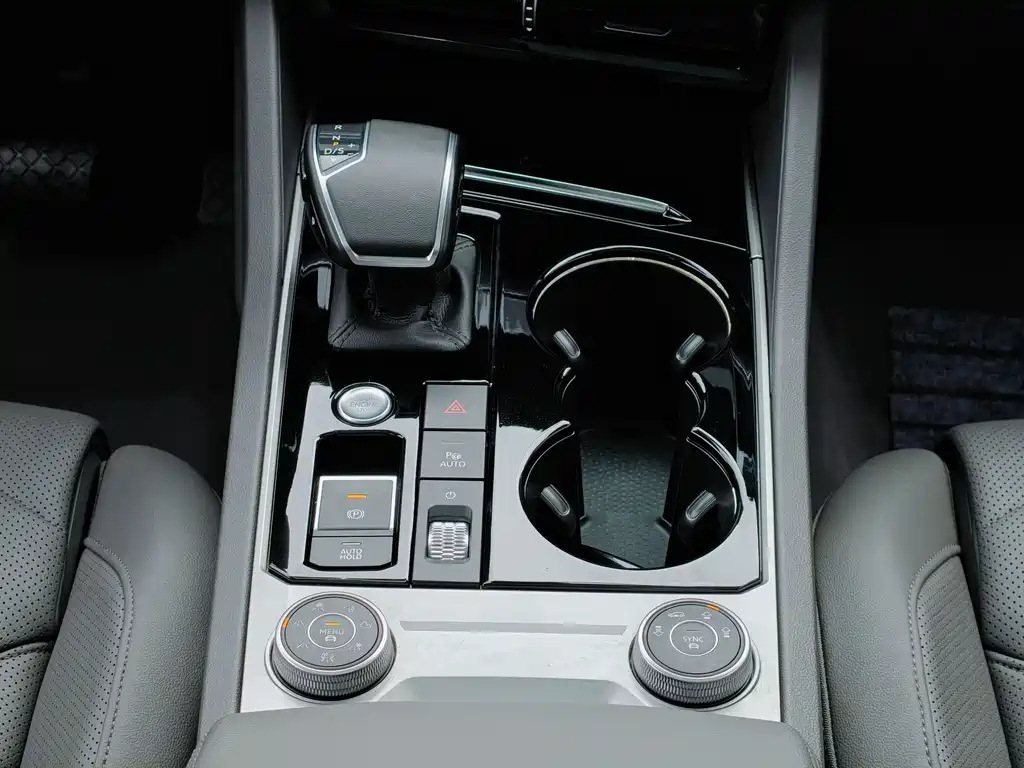 Touareg 3.0 TSI Sharp Enjoyment Black Shine Sport Package
