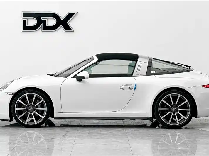 Porsche 911 Targa 4 3.4 L