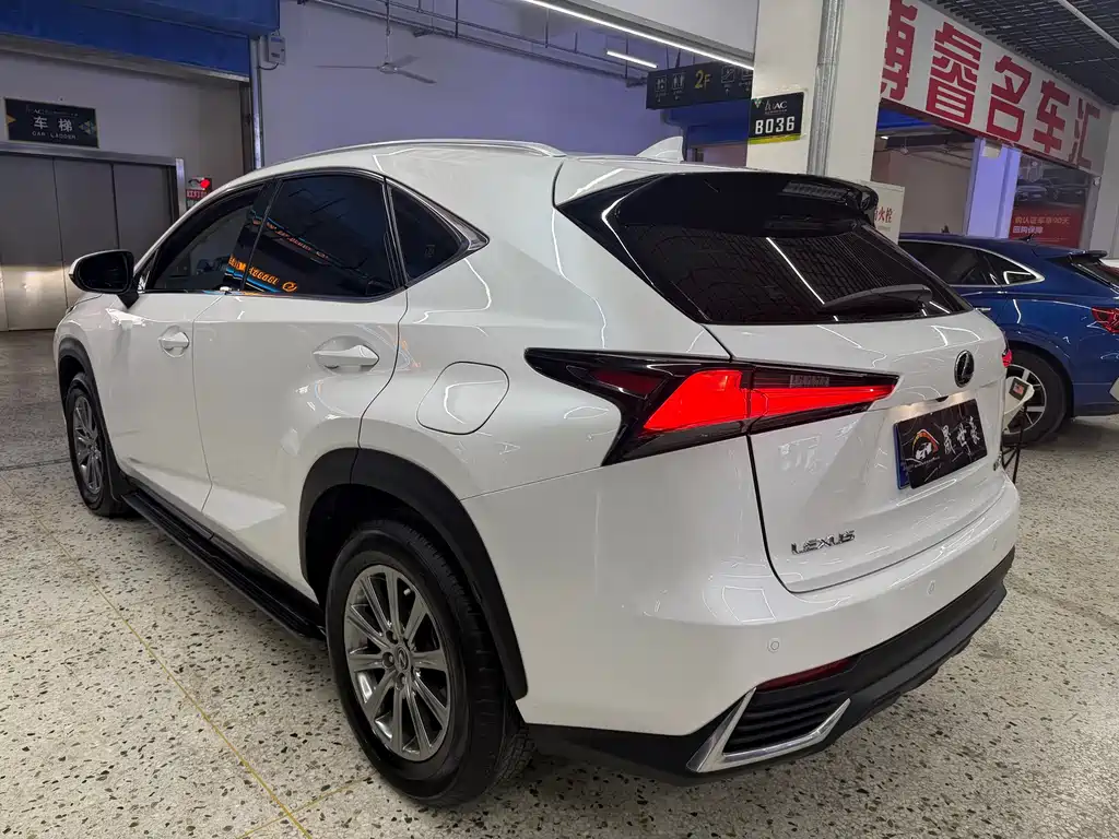 Lexus NX 200 AWD Sharp Style CN-VI