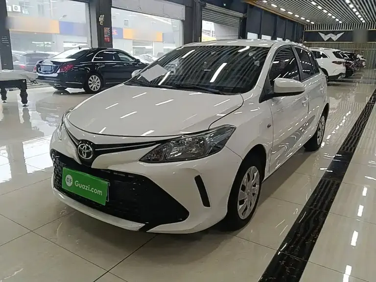 Toyota Vios FS 1.5 L CVT Sharp Speed