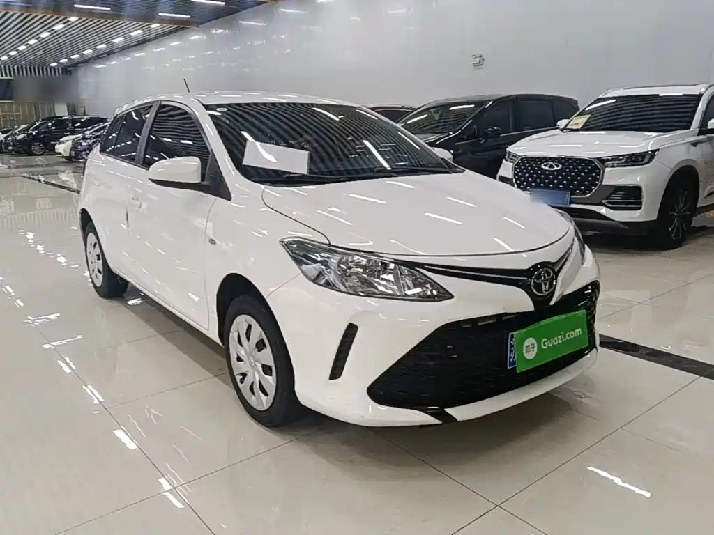 Vios FS 1.5 L CVT Sharp Speed