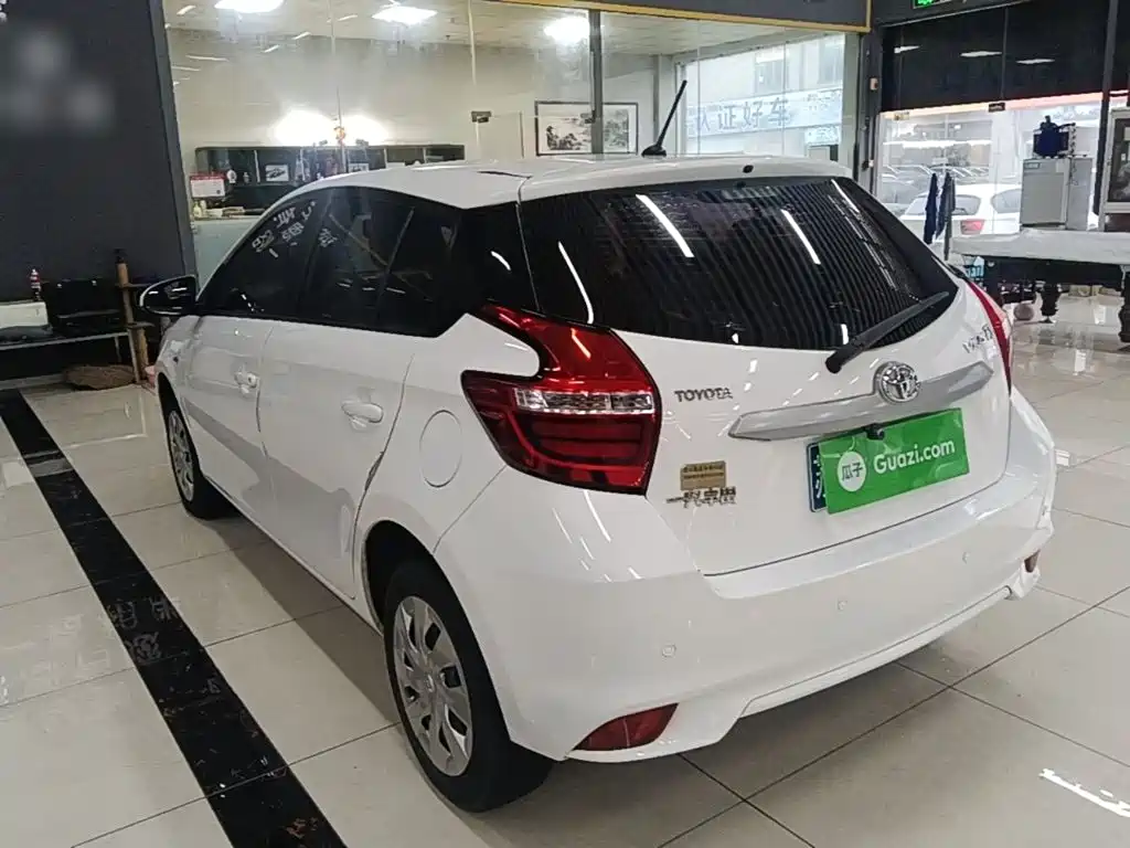 Vios FS 1.5 L CVT Sharp Speed