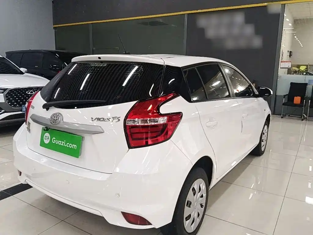 Vios FS 1.5 L CVT Sharp Speed