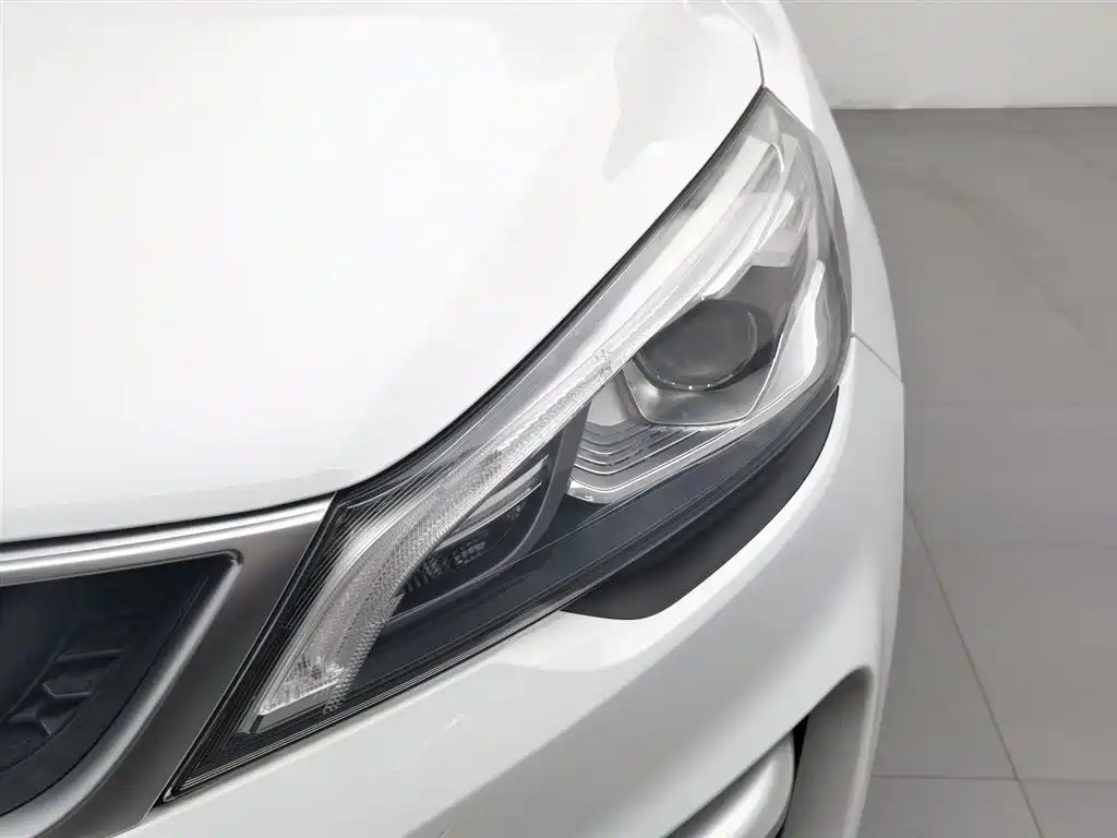Emgrand GS Sport 1.4 T Auto Leading Style