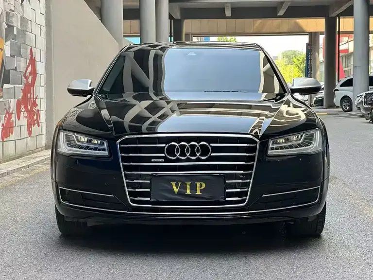 Audi A8 A8 L 3.0 TFSI quattro Comfort 213 kW