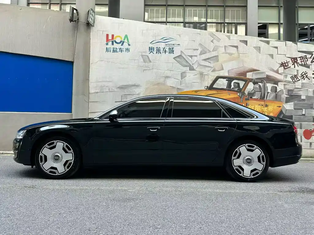 Audi A8 A8 L 3.0 TFSI quattro Comfort 213 kW