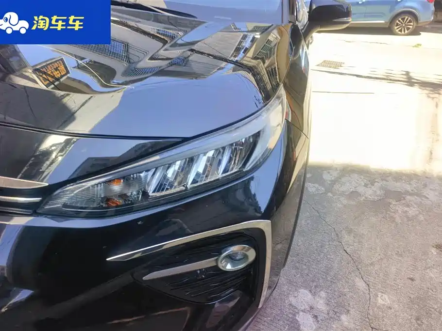 Wildlander 2.0 L CVT 2 WD Urban
