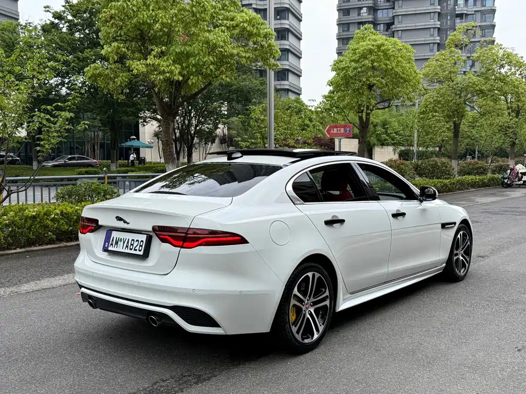 Jaguar XEL 2.0 T 200 PS R-DYNAMIC S Progressive Sport