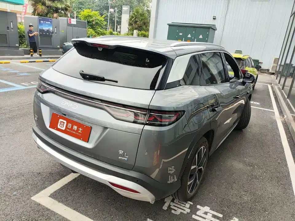 Song L DM-i Smart Drive 160 km Transcend