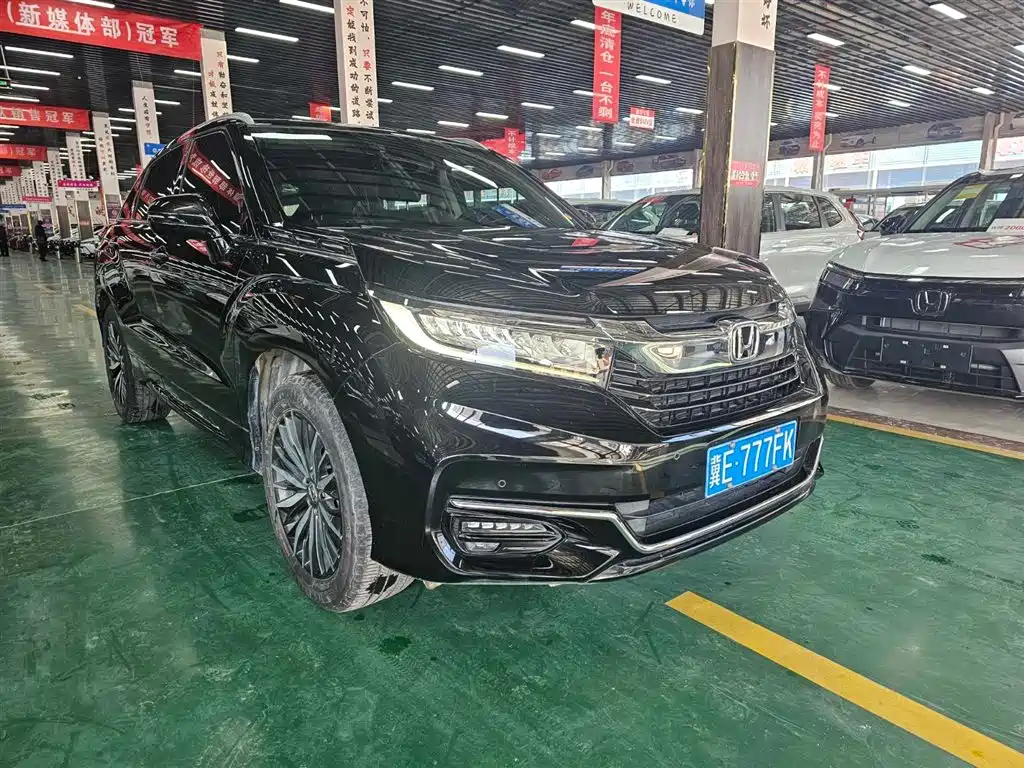 Avancier 370 TURBO 4 WD Premium